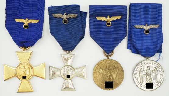 Wehrmacht-Dienstauszeichnung, für 25, 18, 12 und 4 Jahre. - photo 1