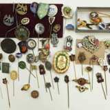 BRD: Sammlung Nadeln und Pins. - фото 1