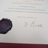 DDR: Deutscher Nationalpreis 1951, 1. Klasse, im Etui, mit Urkunde für Dr. Georg Bilkenroth - Kollektiv Braunkohlenkoks. - фото 2