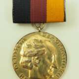 DDR: Deutscher Nationalpreis 1951, 1. Klasse, im Etui, mit Urkunde für Dr. Georg Bilkenroth - Kollektiv Braunkohlenkoks. - фото 3