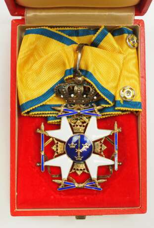 Schweden: Königlicher Schwert-Orden, 2. Modell, 2. Typ (1920-1951), Komturkreuz, im Etui. - photo 1