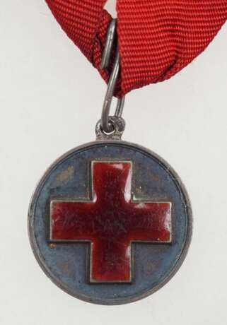 Russland: Rot-Kreuz-Medaille zur Erinnerung an den Russisch-Japanischen Krieg 1904-1905. - photo 1