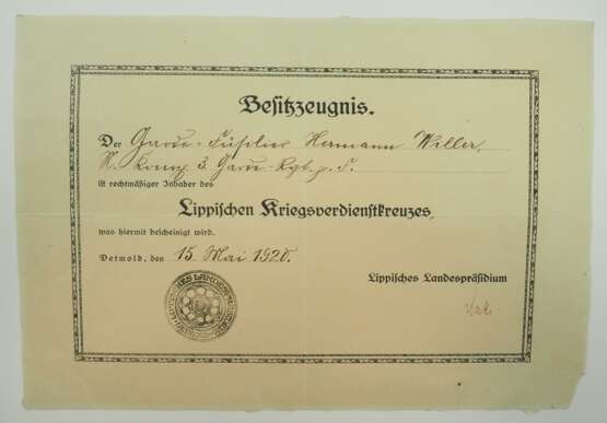 Lippe-Detmold: Lippisches Kriegerverdienstkreuz Urkunde für einen Garde-Füsilier im 3 Garde-Rgt. z.F. - photo 1