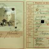 Luftwaffe: Wehrpass eines Obergefreiten im Fallschirmjäger-Regiment 1. - фото 2