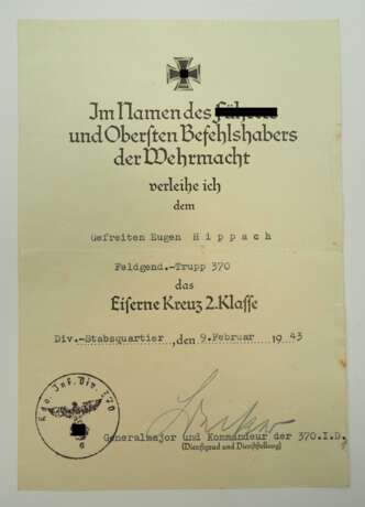 Eisernes Kreuz, 1939, 2. Klasse Urkunde für einen Gefreiten Feldgendarmerie-Trupp 370. - photo 1