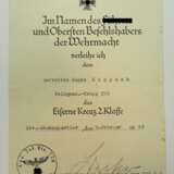 Eisernes Kreuz, 1939, 2. Klasse Urkunde für einen Gefreiten Feldgendarmerie-Trupp 370. - photo 1