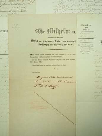 Niederlande: Urkunden und Dokumenten Nachlass eines Majors - um 1850. - photo 2