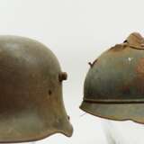 Deutsches Reich / Frankreich: Stahlhelm M16 und Adrian. - Foto 1