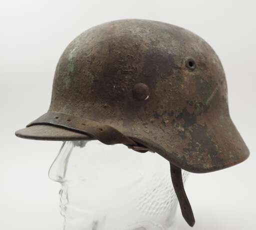 Wehrmacht: Stahlhelm M40 - Tarnhelm. - photo 1