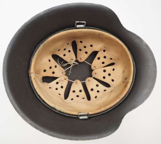 Wehrmacht: Stahlhelm M42 - Wintertarn. - фото 5