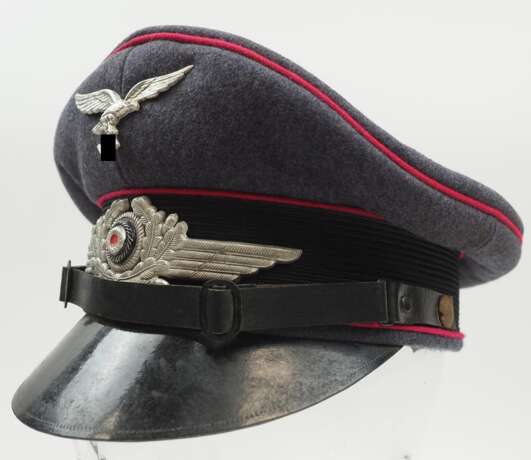 Luftwaffe: Schirmmütze für Mannschaften der Fliegerhorst-Feuerwehr. - photo 1