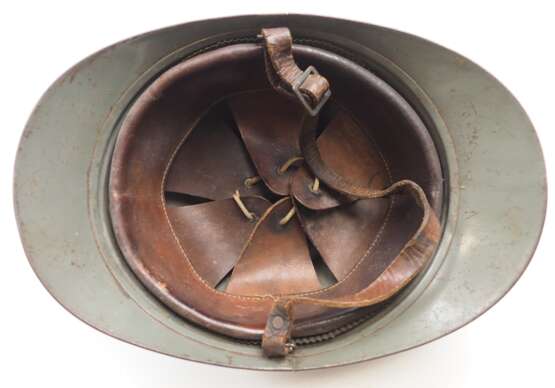 Serbien: Stahlhelm M15 Adrian. - photo 5