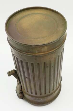 Wehrmacht: Gasmaske mit Dose - Tarnfarbe. - фото 3