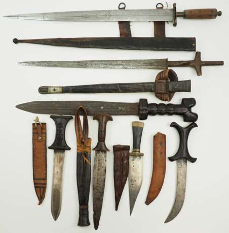 Afrika: Lot Blankwaffen - 7 Exemplare. - photo 1