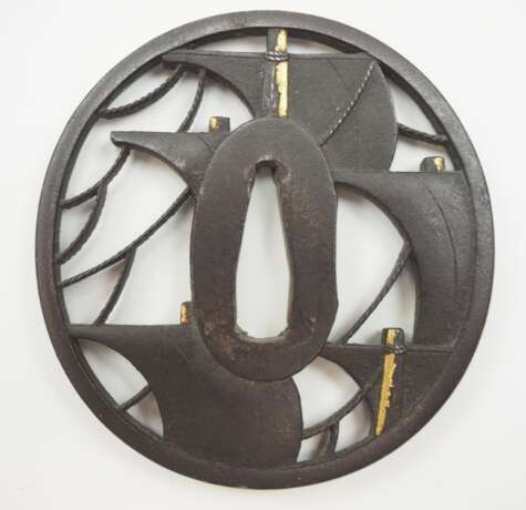 Japan: Tsuba mit Segeln. - photo 3