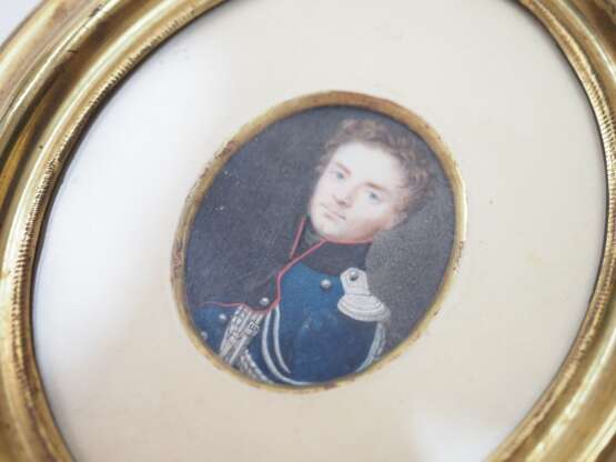 Miniatur eines badischen Offiziers. - photo 2