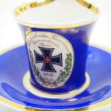KPM: Patriotische Tasse des Vaterländischen Frauenverein, Provinzialverband Berlin, 1914, mit Untertasse. - Foto 2