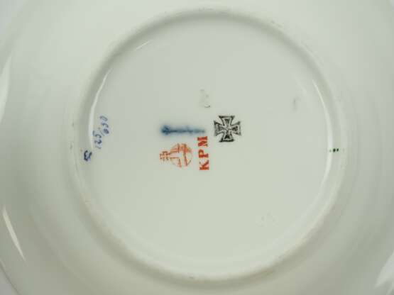 KPM: Patriotische EK Tasse, mit Untertasse. - Foto 4