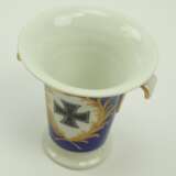 KPM: Patriotische EK Kratervase. - photo 2