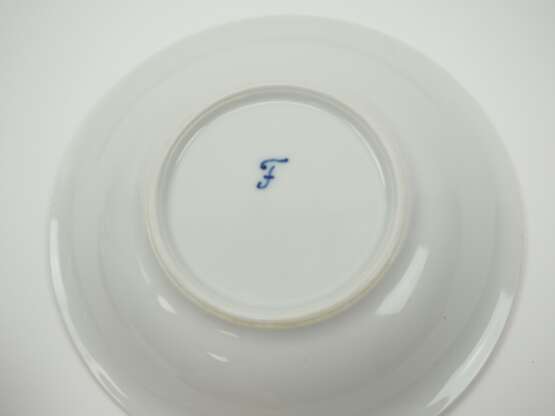 Fürstenberg: Patriotische EK 1914 Tasse, mit Untertasse. - photo 3