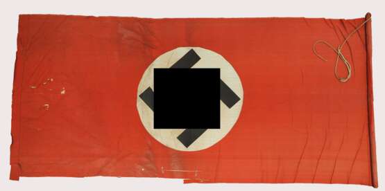 NSDAP: Gebäude-Fahne 258 x 120 cm. - photo 2