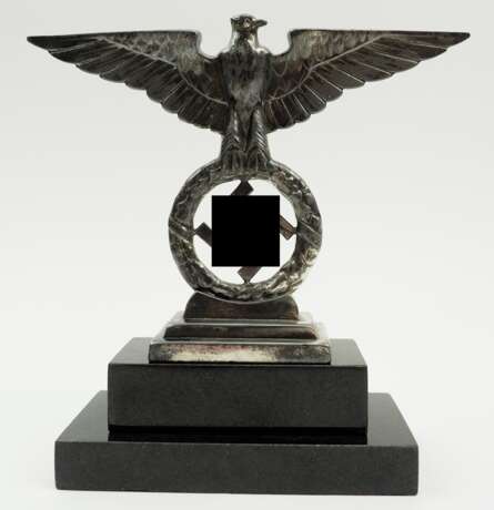 3. Reich: Adler Tischdekoration. - Foto 1