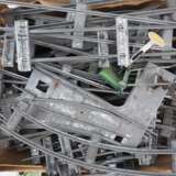 Märklin: Lot Bahnhofs-Zubehör. - фото 3