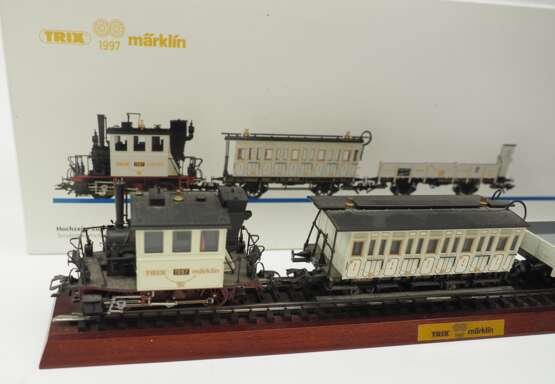 Märklin: HO 28970 Hochzeits-Zug. - Foto 3
