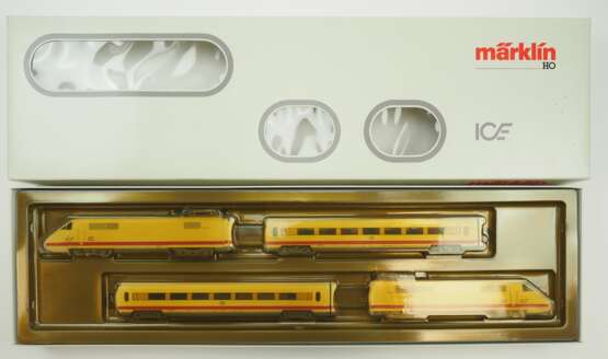 Märklin: HO 3371 ICE Triebwagenzug. - photo 2