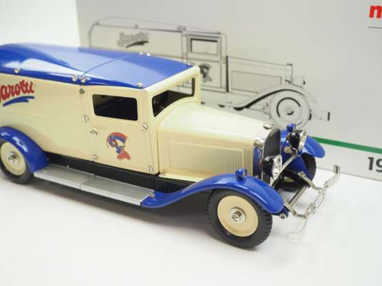 Märklin: Metall 19892 Sarotti Lieferwagen. - photo 2