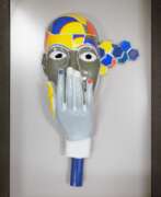 Übersicht. Weizäcker, Andreas von (Essen 1956-2008) für Rosenthal, Maskenobjekt Gedankengänger 1991.