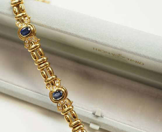 Thomas Schmid, Pforzheim: GelbGOLD Armband mit Brillant- und Saphir-Besatz. - photo 1