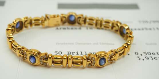 Thomas Schmid, Pforzheim: GelbGOLD Armband mit Brillant- und Saphir-Besatz. - photo 5