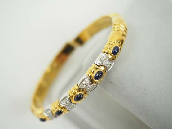 Thomas Schmid, Pforzheim: Armspange in GOLD mit Diamantbesatz. - фото 2