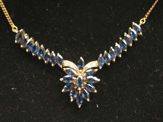 GOLD Collier und Ohrring Set mit Steinbesatz. - photo 2