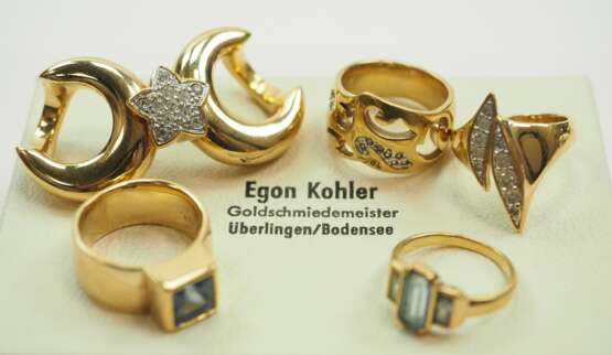 Vier Ringe und Halstuchschließe. - фото 1