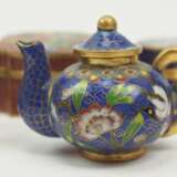 China: Cloisonné Dosen und Kanne. - photo 2