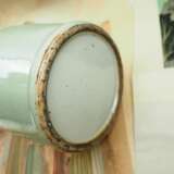 China: Vase und zwei Rollbilder. - photo 6