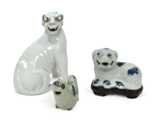 Drei Tiere aus Porzellan, davon zwei in unterglasurblau - Foto 1