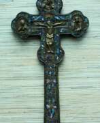 Christliche Kunst. Старинный напрестольный крест 17 века