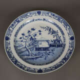 Rundplatte mit Chinoiserie-Dekor - Porzellan, unte… - Foto 1
