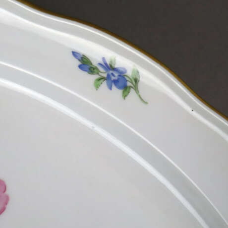 Ovalplatte mit Blumenmalerei - Meissen, 20.Jh., Po… - Foto 3