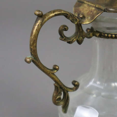 Kleine Karaffe - 19. Jh. / um 1900, Glas, geschlif… - photo 6