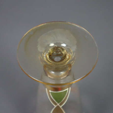Ein Paar Gläser - Böhmen, teils eingefärbtes Glas,… - photo 6