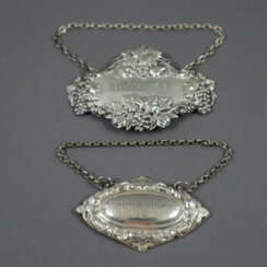 Zwei Flaschenschilder mit Ketten - Sterlingsilber,…