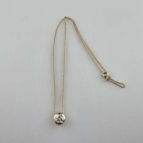 Großer Brillant-Solitäranhänger mit Kette - Gelbgo… - фото 1