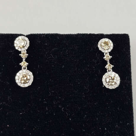 Ein Paar Diamant-Ohrhänger/-stecker (18K) - Weißgo… - Foto 2