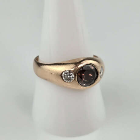 Brillant-Goldring - Rotgold 585/000, punziert, zen… - photo 2
