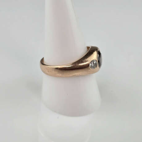 Brillant-Goldring - Rotgold 585/000, punziert, zen… - photo 3
