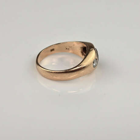 Brillant-Goldring - Rotgold 585/000, punziert, zen… - photo 5